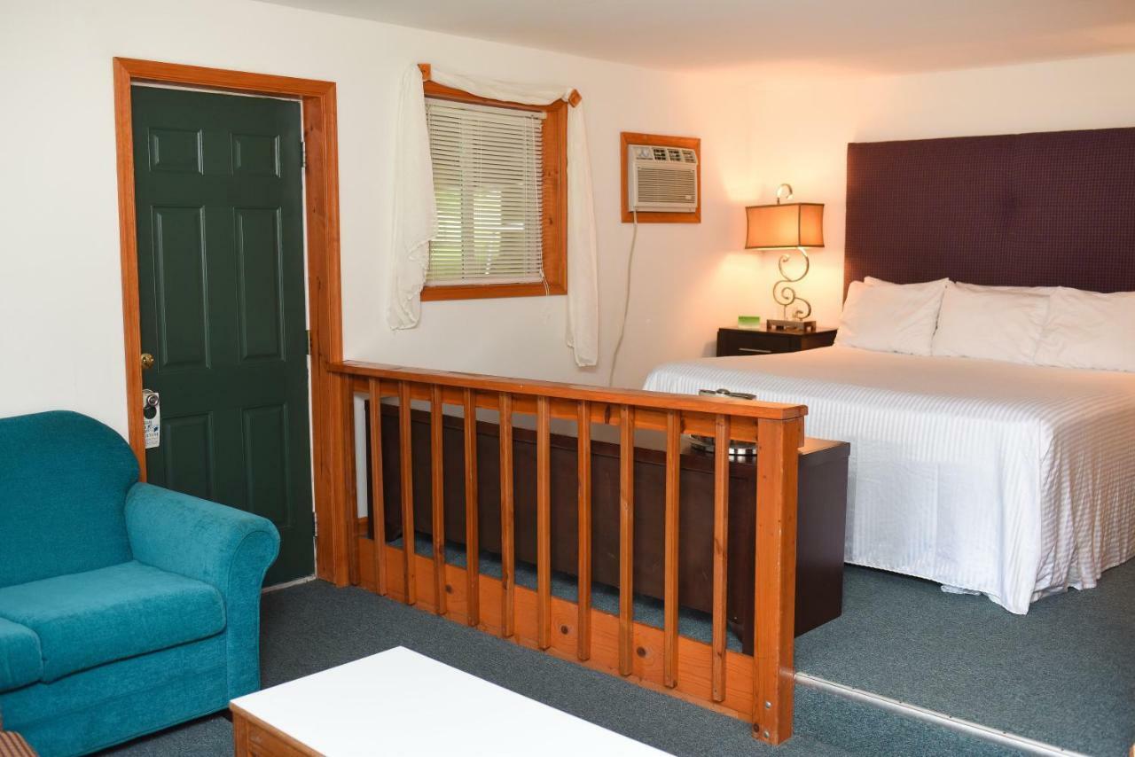 Chestnut Grove Family Resort マウント・ポコノ エクステリア 写真